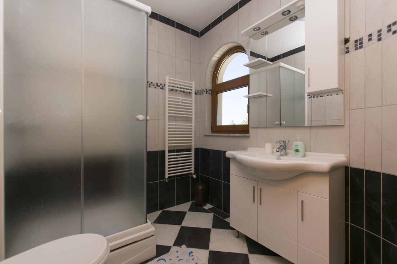 Rooms Nada Селине Экстерьер фото